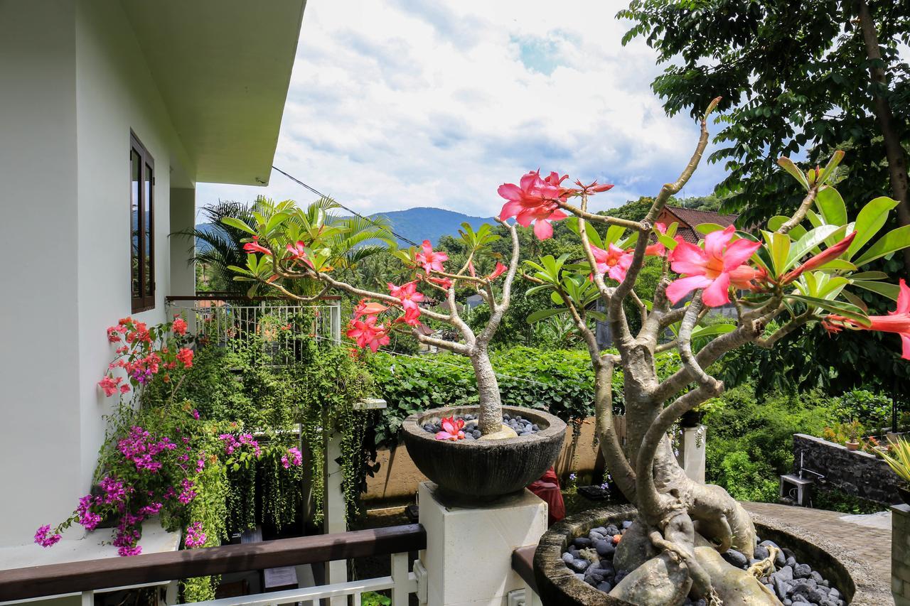 Dewi Villa Padangbai Hotel Kültér fotó