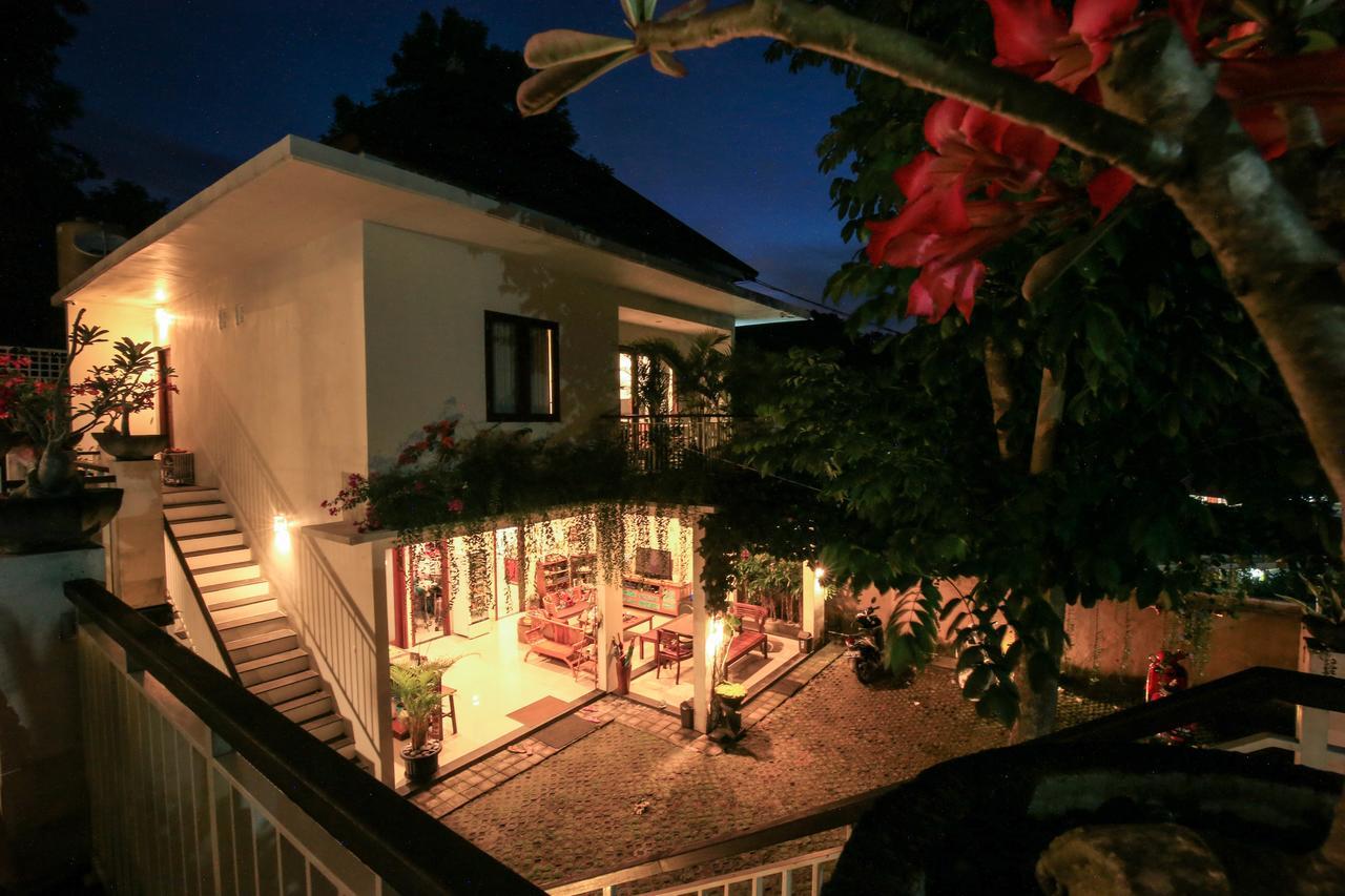 Dewi Villa Padangbai Hotel Kültér fotó